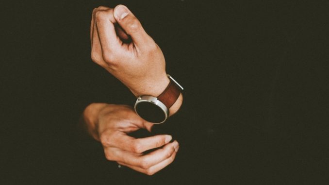 wrist-dark-watch