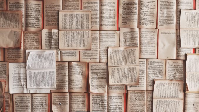 books-1245690_1280