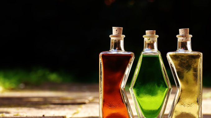 bottles-1640827_1280