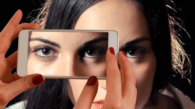 smartphone-1445448_1280
